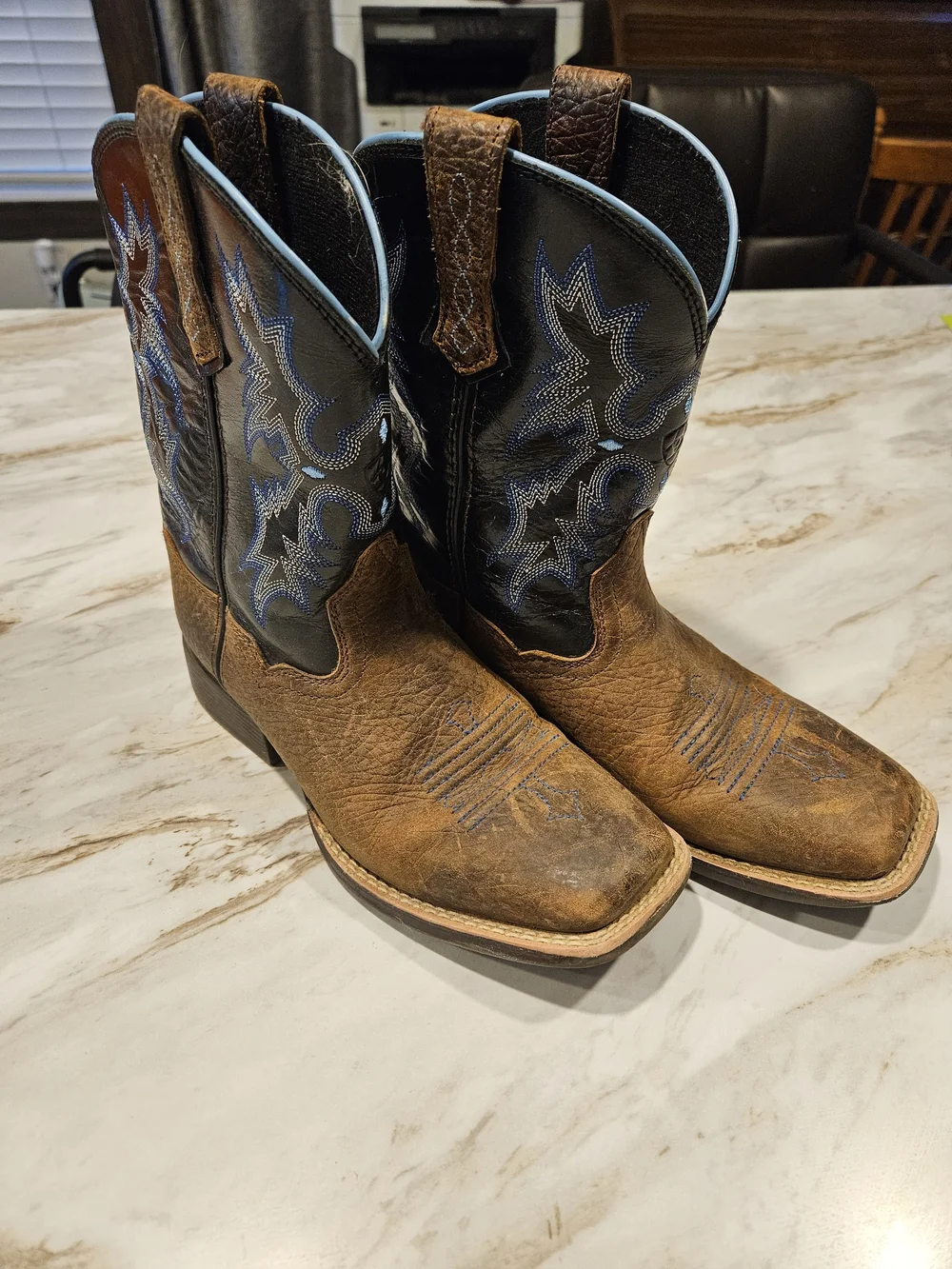 Men's Brown and Black Western Cowboy Boots - Blue Stitch Detail